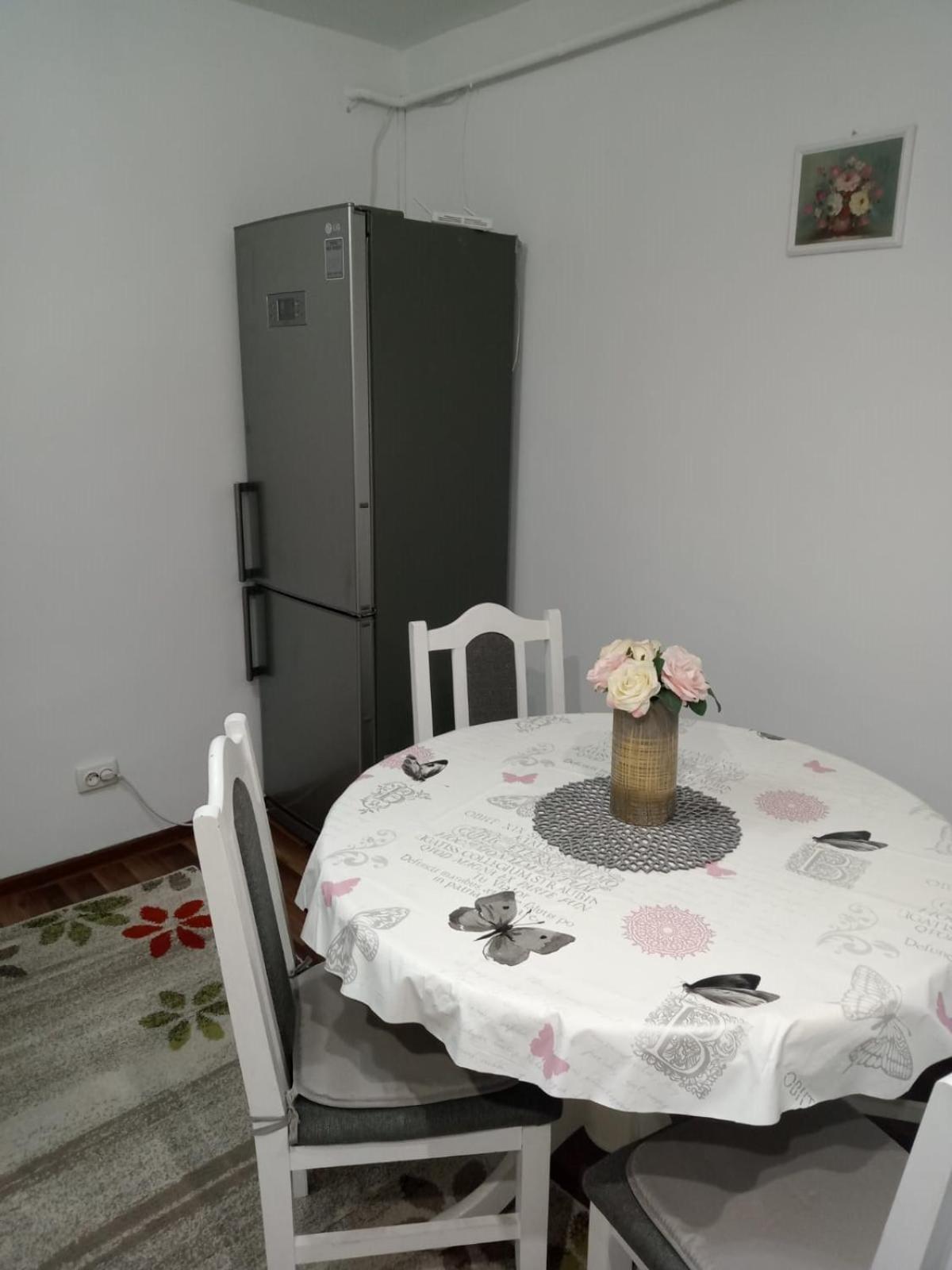Penti Apartament Сучава Экстерьер фото